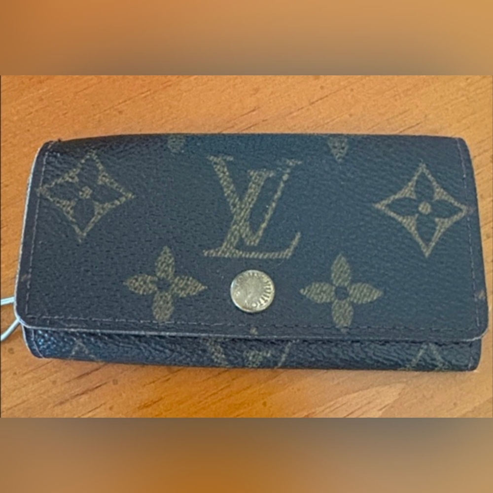 Louis Vuitton Brown Monogram Key Holder **REHAB Project Piece**